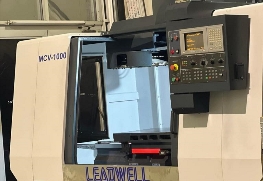 Обрабатывающий центр с ЧПУ Leadwell mcv 1000